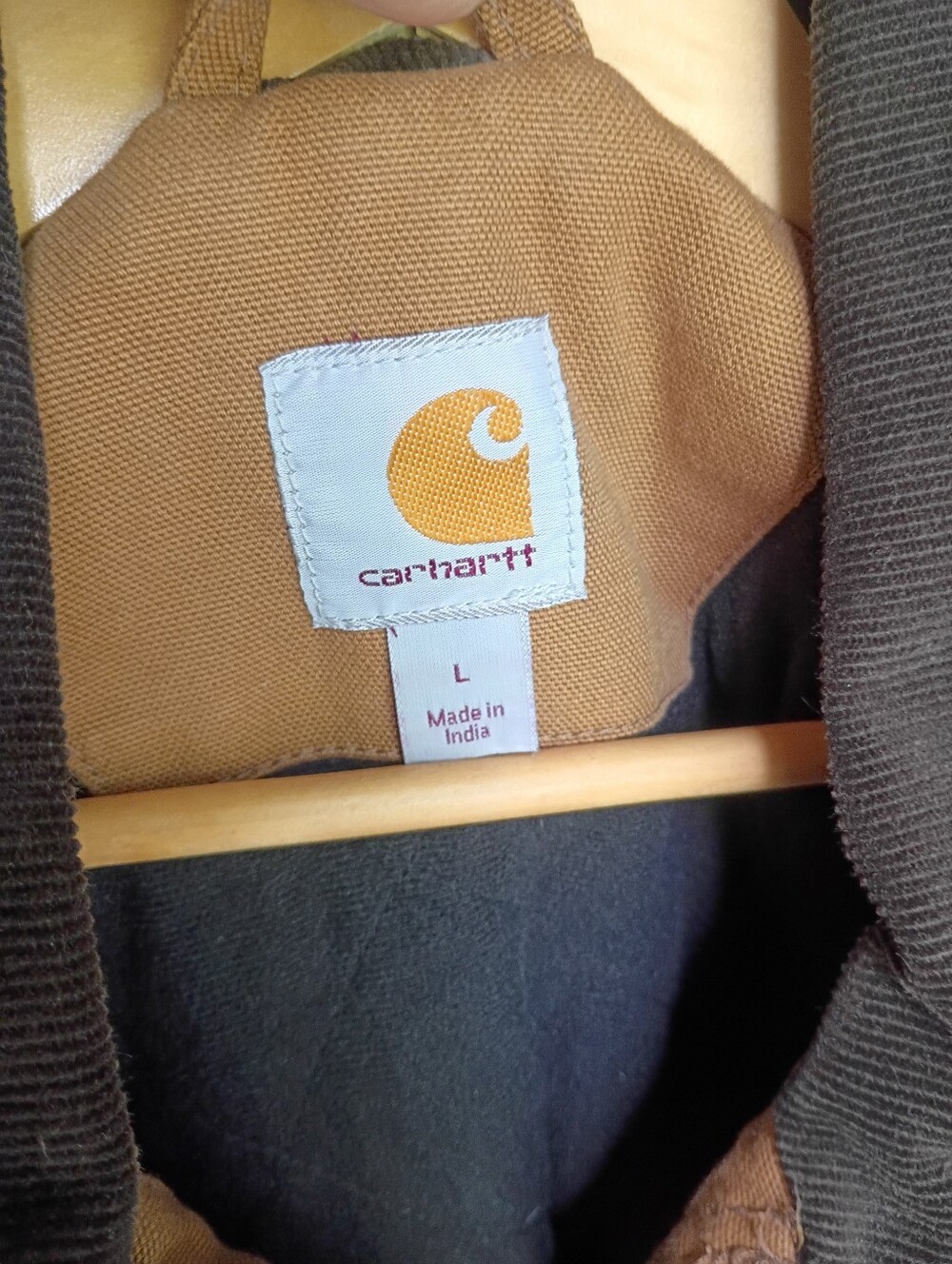 SOLD Carhartt Brown Coat Size Large - Picture 2 of 5